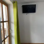 Sabrina Aparthotel 3*